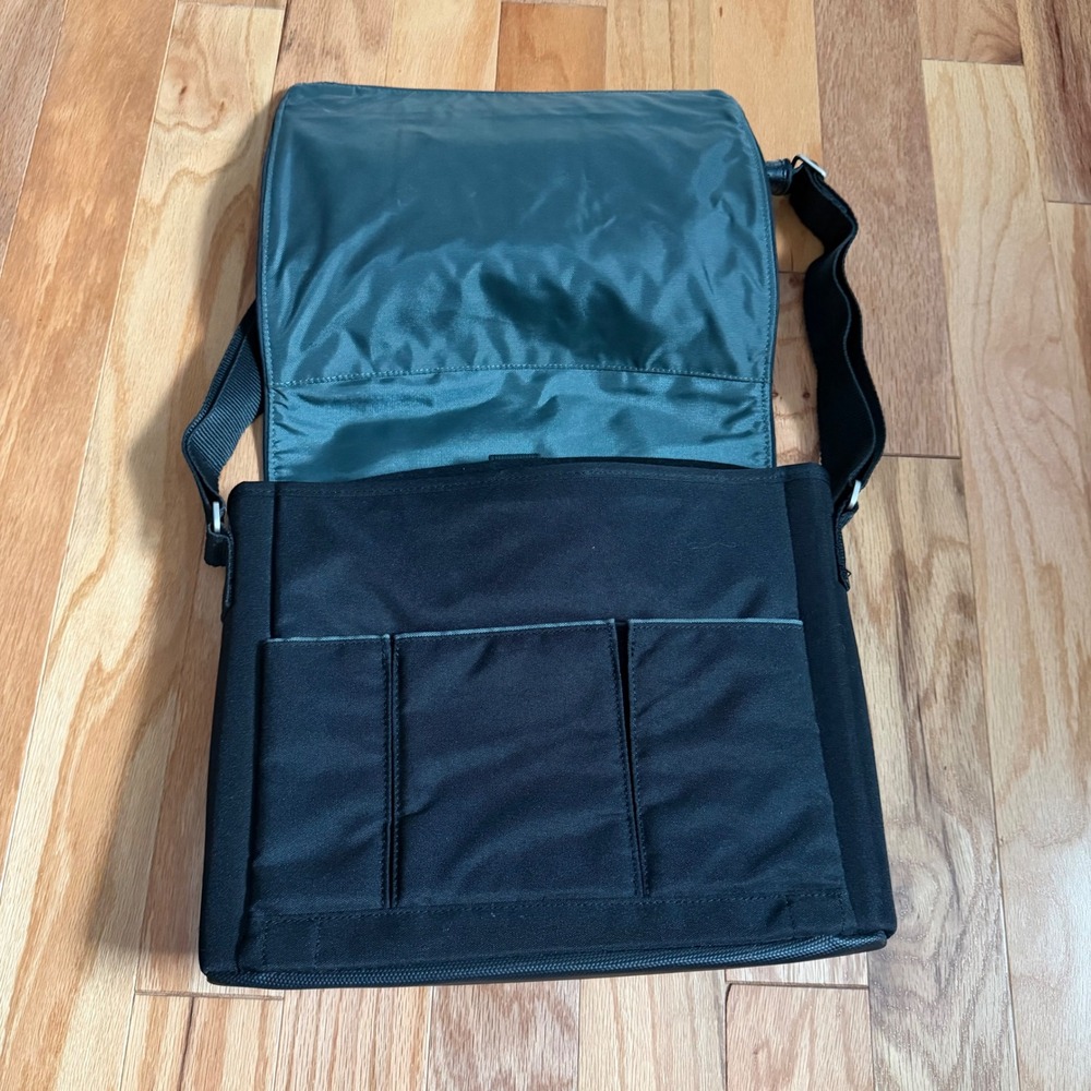 Bose SoundDock Portable Travel Bag Carrying Case Rectangle Shoulder Strap Black‎ - Picture 3 of 10